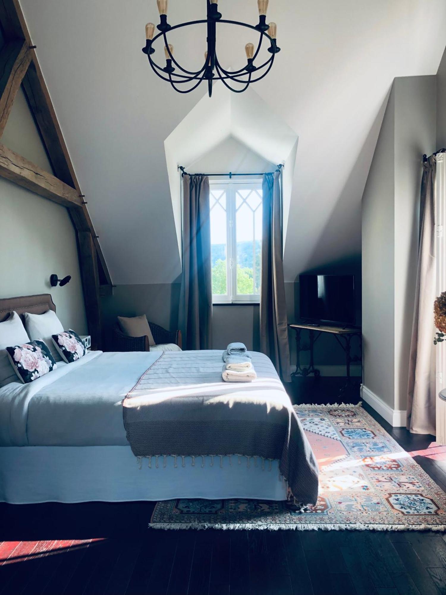 Orpheus Lodge Giverny Eksteriør bilde