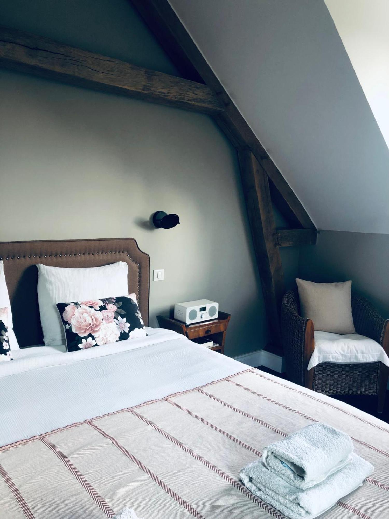 Orpheus Lodge Giverny Eksteriør bilde